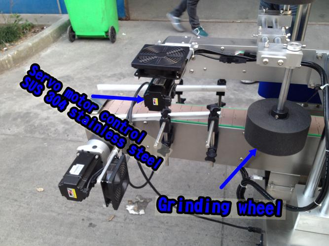 Horisontal liten flaskemerkemaskin / automatisk etikettapplikatormaskin