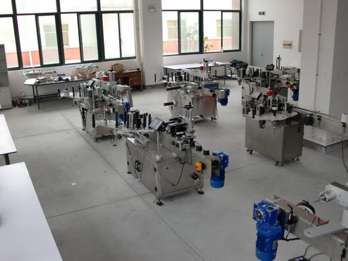 Høyhastighets dobbel side klistremerke merkemaskin hydraulikkolje