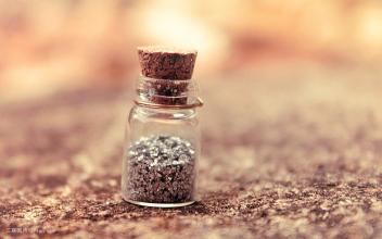 Høyhastighets SUS304 økonomi Automatiske krukker og flasker for etiketter for hetteglass for klistremerke