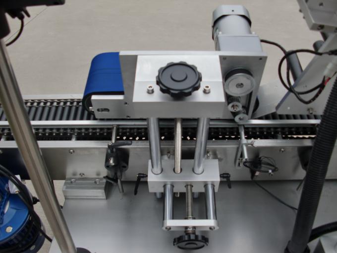 Høyhastighets små runde bokser etikett lim maskin, øye svart flaske etikett klistremerke maskin for kosmetikk