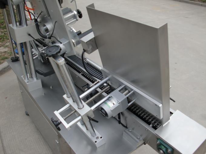 Høyhastighets små runde bokser etikett lim maskin, øye svart flaske etikett klistremerke maskin for kosmetikk