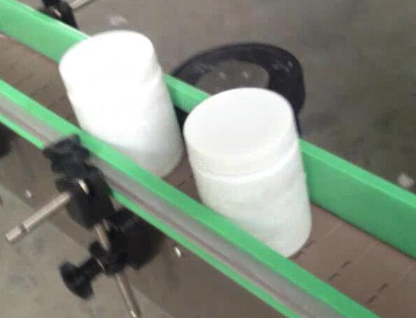 Rund flaskemerkemaskin, tappemaskin og merkemaskin for bround suger jar