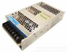 Fullautomatisk selvklebende applikatorutstyr med dobbeltsidemerkemaskin for oval, rund, akvarell