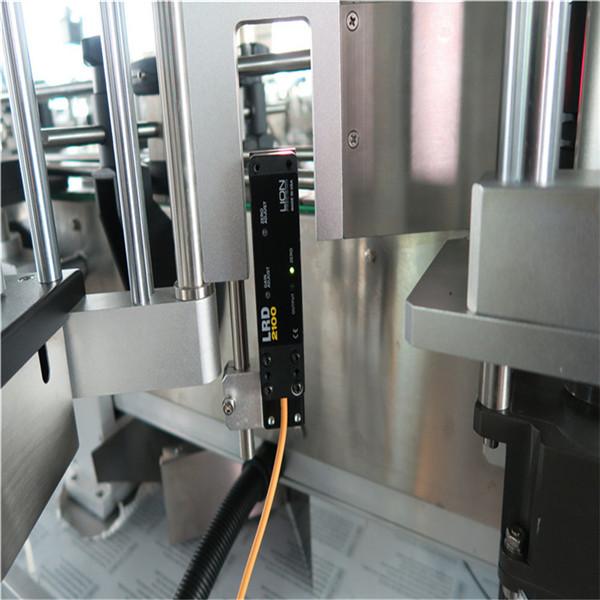 Rond flaske automatisk merkemaskin for drikke / daglig kjemikalie