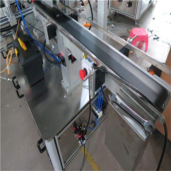 Tre sider Automatisk firkantet flaskemerkemaskin Elektrisk drevet type