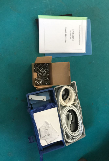 Høyhastighets merkemaskin for dobbeltsidig klistremerke for firkantet / rund / flat flaske