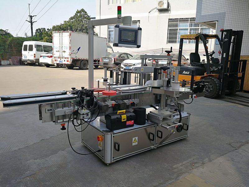 Kina Shampoo Bottle Double Side Sticky Labelling Machine Full Automatic leverandør